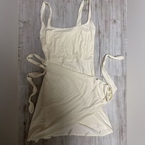 Aritzia wrap dress
